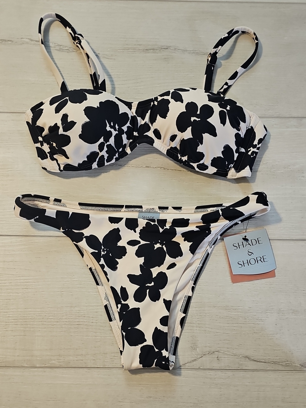 Shade & Shore Women's S Floral Black/Cream Bandeau Top Cheeky Bottom Bikini Set